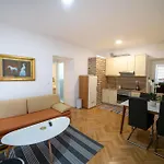 Apartamento Four Seasons