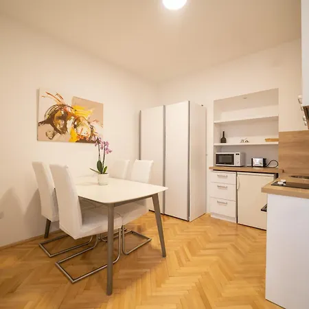 Lägenhet Four Seasons Sarajevo