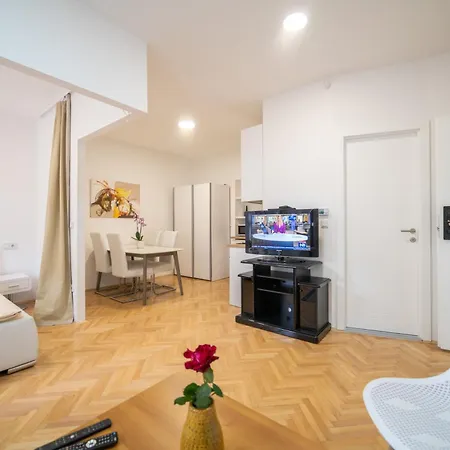 Lägenhet Four Seasons