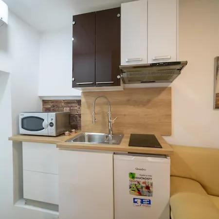 Lägenhet Four Seasons *