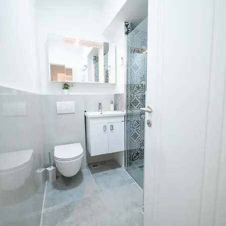 Lägenhet Four Seasons *