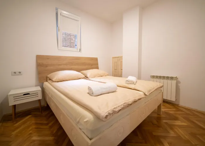 Four Seasons Διαμέρισμα *