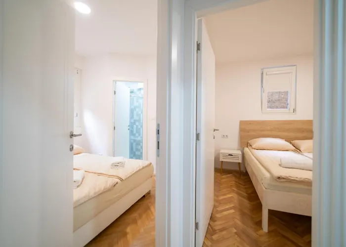 Apartment Four Seasons