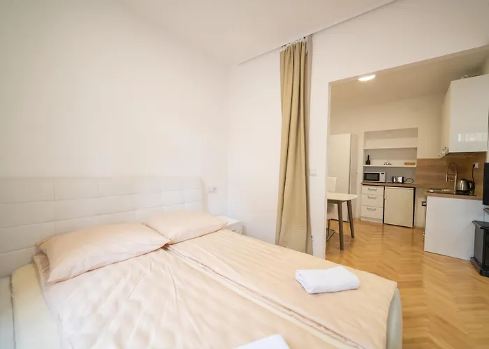 Four Seasons * Sarajevo