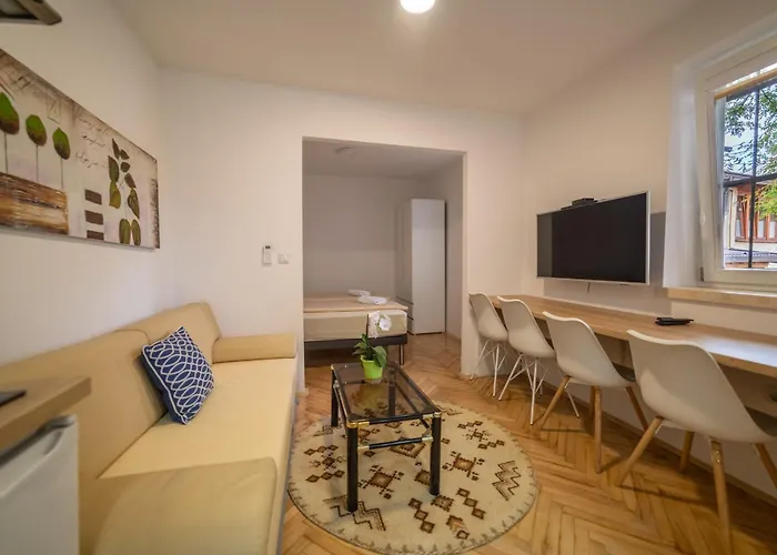 Apartment Four Seasons *