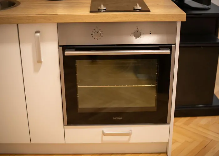 Apartment Four Seasons